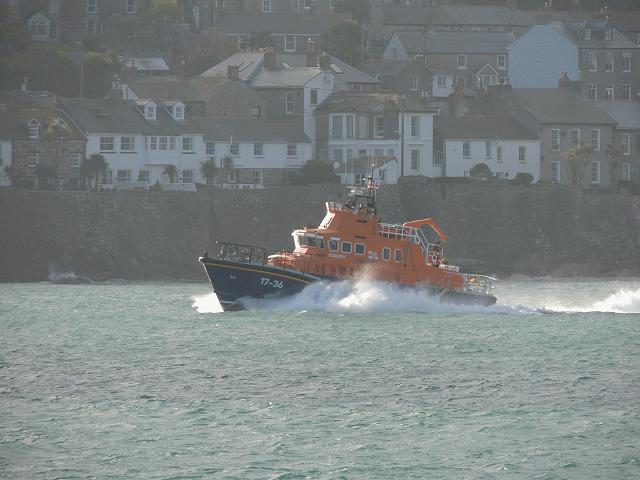 Lifeboat and ambulance vessel images